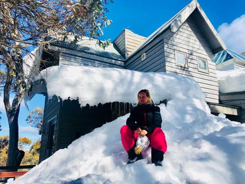 MAGNIFICENT SKIING ON MOUNT BULLER - Tourism TAS 2