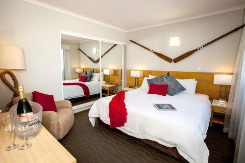 Manly Marina Cove Motel - Tourism TAS 3