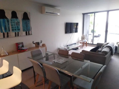 Marina View Apartment On The Maribyrnong River, Melbourne - Tourism TAS 2