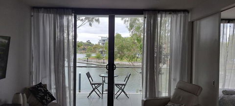 Marina View Apartment On The Maribyrnong River, Melbourne - Tourism TAS 0