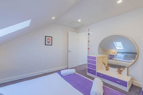 MELVINGTON BOUTIQUE APARTMENT IN HOBART CBD O - Tourism TAS 3