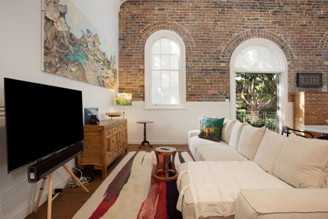 Mezzanine Magic, Bondi Junction - Tourism TAS 2