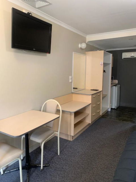 Mid Coast Motor Inn - Tourism TAS 3
