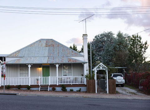 Mill Cottage - Hobart Tourism 0