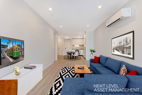 Modern Apartment On Courtney-02594 - Hobart Tourism 0