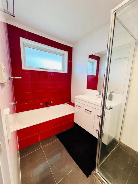 Modern Escape With Open Yard - Tourism TAS 2