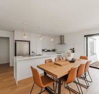 Modern living with simplistic charm - Tourism TAS