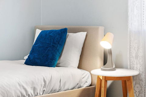 Modern Private Single Room - Centrally Located At Liverpool - Shared Bathroom - Tourism TAS 1