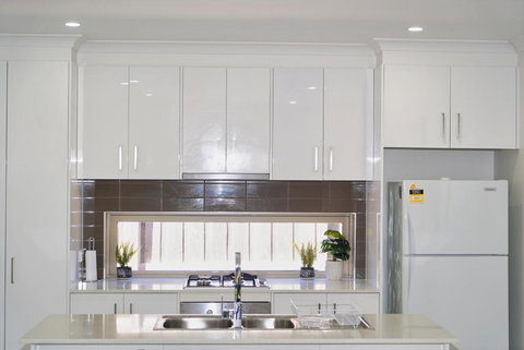 Modern Style Unit 2 Deer Park - Tourism TAS 2