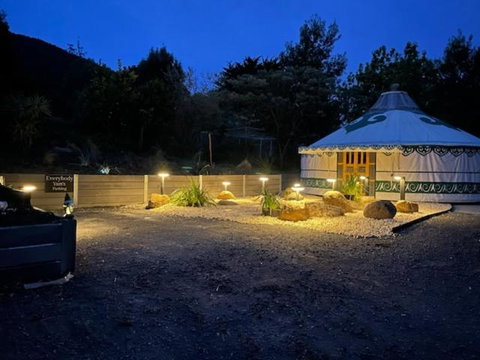 Mongolian Crafted Yurt With Private Spa And Spectacular Views - Tourism TAS 1