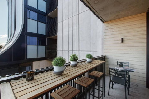 Monochrome And Matte - Sophisticated Loft Living - Tourism TAS 1