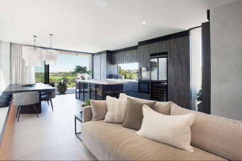 Modern Beachside Haven, Malabar Isyd - Tourism TAS 1