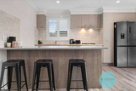 Modern Townhouse In The Heart Of Adamstown - Tourism TAS 0