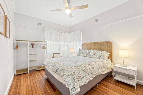 Narooma Lighthouse Cottage - 74 Princes Highway Narooma - Tourism TAS 2