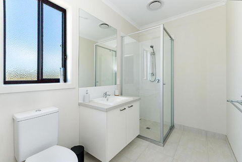 Morview Holiday Homes-Elephant - Tourism TAS 3