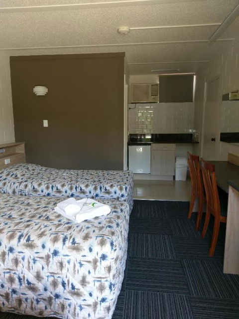 Motel Monaco - Tourism TAS 3