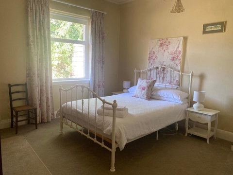 Mount Charles Homestead - Tourism TAS 1