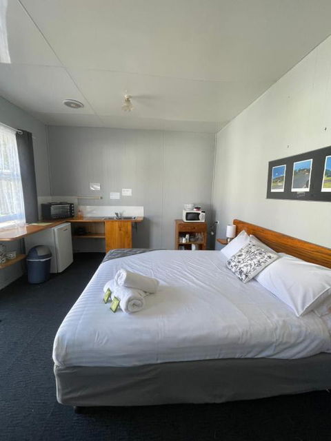 Mountain View Motel - Tourism TAS 3
