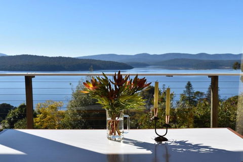 Muggins Rustic Paradise - Hobart Tourism 0