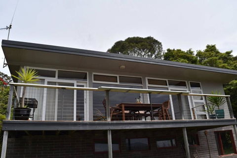 Muggins Rustic Paradise - Hobart Tourism 3