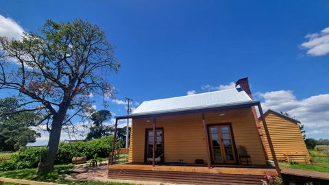 Myrtlebank Cottage Farmstay - Hobart Tourism 1