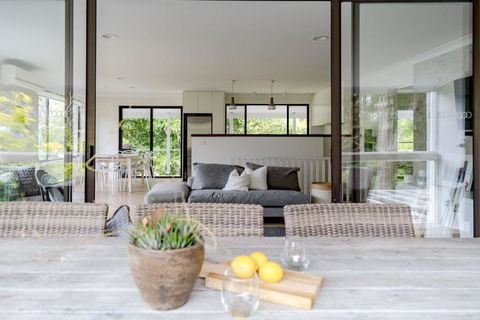 Narrawallee Beach House - Tourism TAS 3