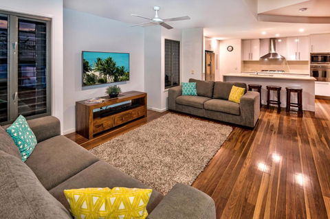 Nautilus On Hamilton Island By HIHA - Tourism TAS 3