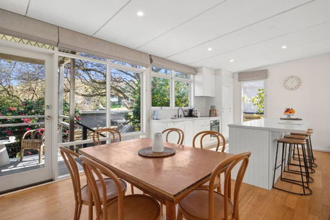 Nella - Tourism TAS 2