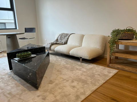 NEW BOUTIQUE 1bd Apt - Hobart Tourism 2