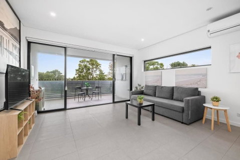 New Modern 2BR 2baths Apt In Homebush Sleeps 6 - Tourism TAS 2