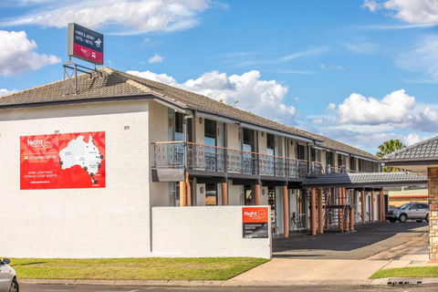 Nightcap At Horse & Jockey Hotel Warwick - Tourism TAS 1