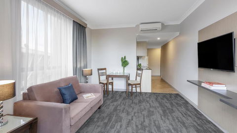 Oaks Sydney North Ryde Suites - Tourism TAS 2