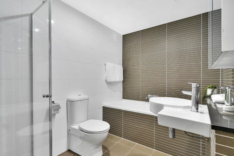 North Sydney Corporate Apartment MIL2251106 - Hobart Tourism 1