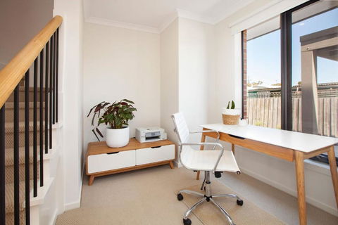 Northside Townhouse Geelong - Hobart Tourism 3
