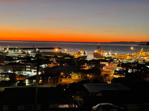 Oakleigh House - Hobart Tourism 1