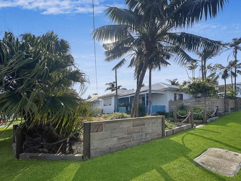 Oasis Coastal Stay - Hobart Tourism 3