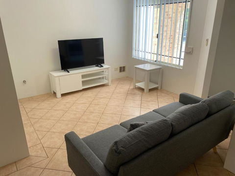 Ocean Keys Family Accommodation - Hobart Tourism 1