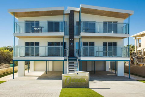 Oceans Waves - Luxury Apartment With Ocean Views - Hobart Tourism 1