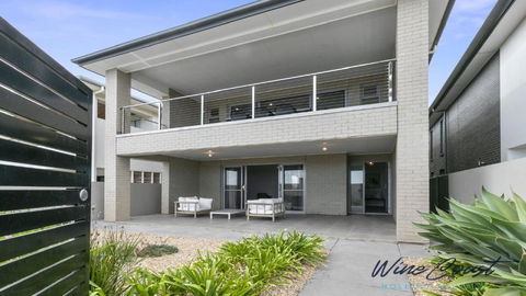 Oceanview Escape By Wine Coast Holidays - Tourism TAS 2