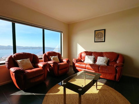 Oceanview Oasis - Close To CBD And Airport - Tourism TAS 3
