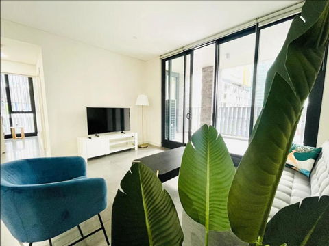 Olympic Park Oasis - New 3b2b Condo - Pool, Parking - Tourism TAS 0