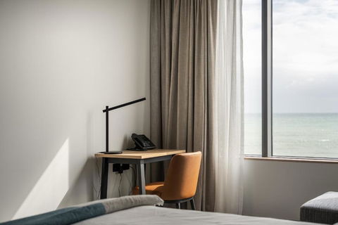 One North Terrace - Hobart Tourism 3