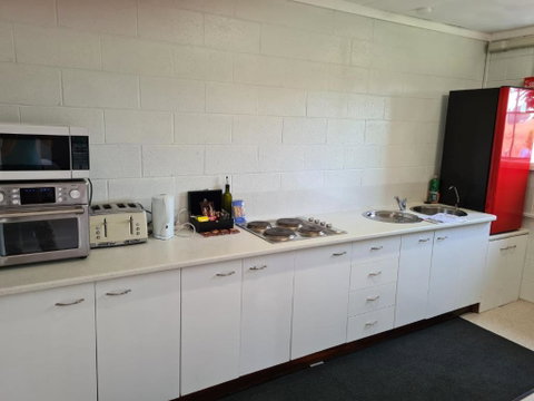 Orchard 2 Bedroom Apartment In Devonport - Tourism TAS 2
