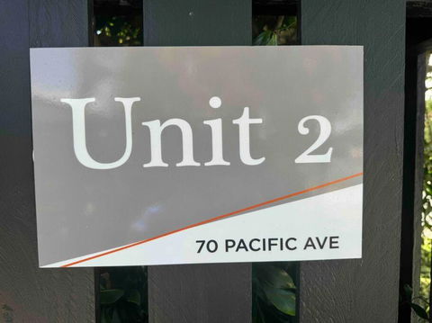 PA2 Stunning Sunshine Beach Apt Pets Welcome - Tourism TAS 3