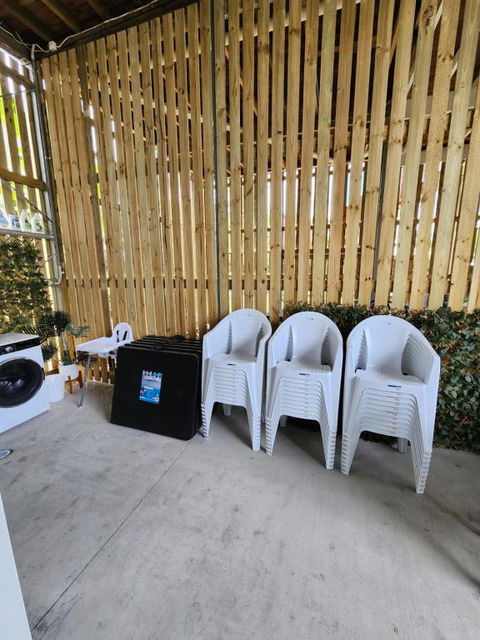 OXLEY Mineral Pool & Private Home SuburbanSTAY - Tourism TAS 3