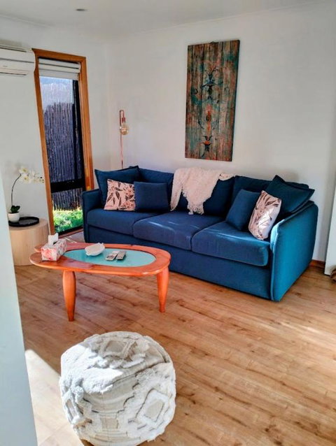 Peaceful Pet Friendly 1 Bedroom Cottage On 1 Acre - Tourism TAS 1