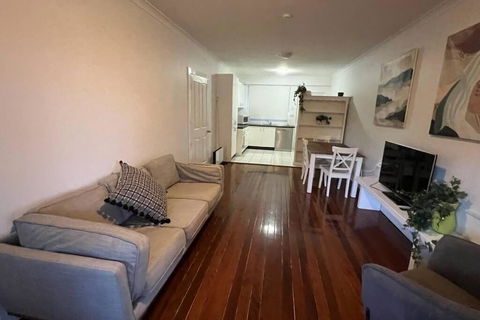 Paddington Pad With Back Deck And Free Car Space Close To Suncorp - Tourism TAS 1