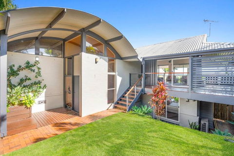 Paradise Palms - Resort Retreat With Panoramic Views - Tourism TAS 2