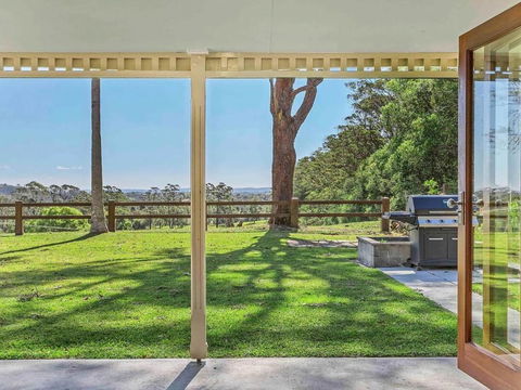 Pauls Farmhouse - Hobart Tourism 0