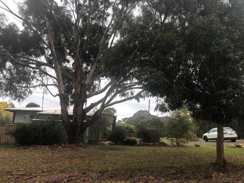 Peaks Trail Rest Dunkeld - Tourism TAS 3